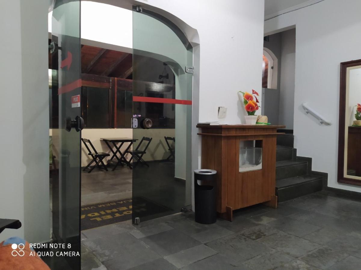 Hotel Haloha Перуиби Экстерьер фото