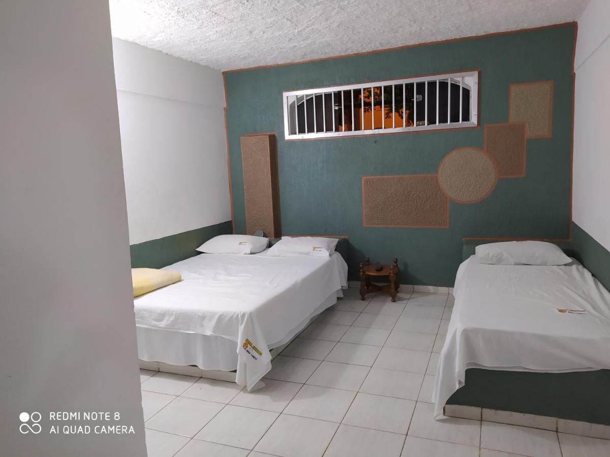 Hotel Haloha Перуиби Экстерьер фото