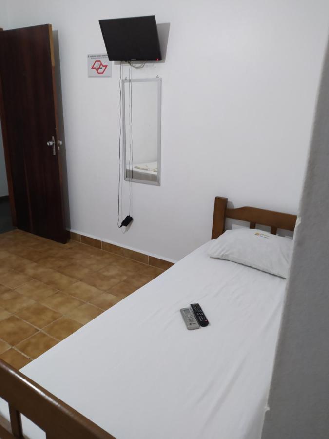 Hotel Haloha Перуиби Экстерьер фото